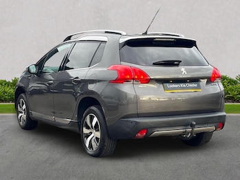 Used Peugeot 2008 2016 for sale - 76455273: Photo