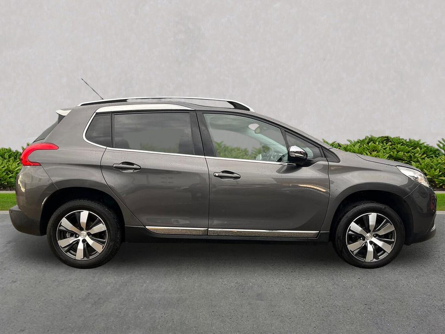 Used Peugeot 2008 2016 for sale - 76455273: Photo 3