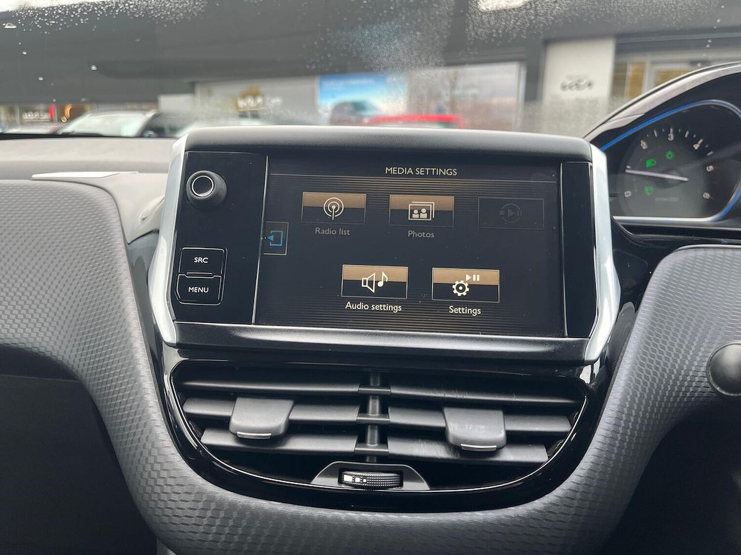 Used Peugeot 2008 2016 for sale - 76455273: Photo 37