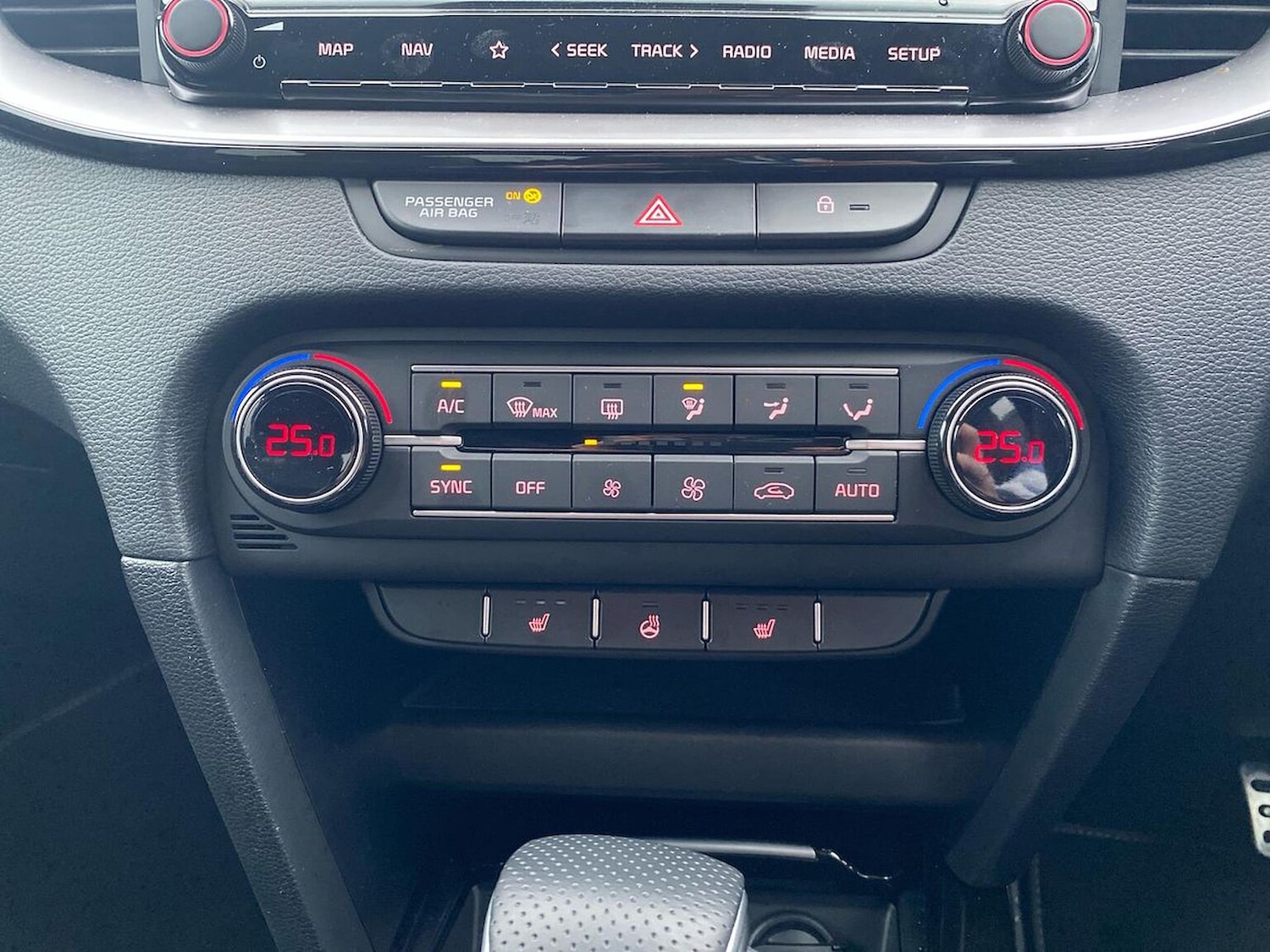 Used Kia XCeed 2025 for sale - 76830675: Photo 12