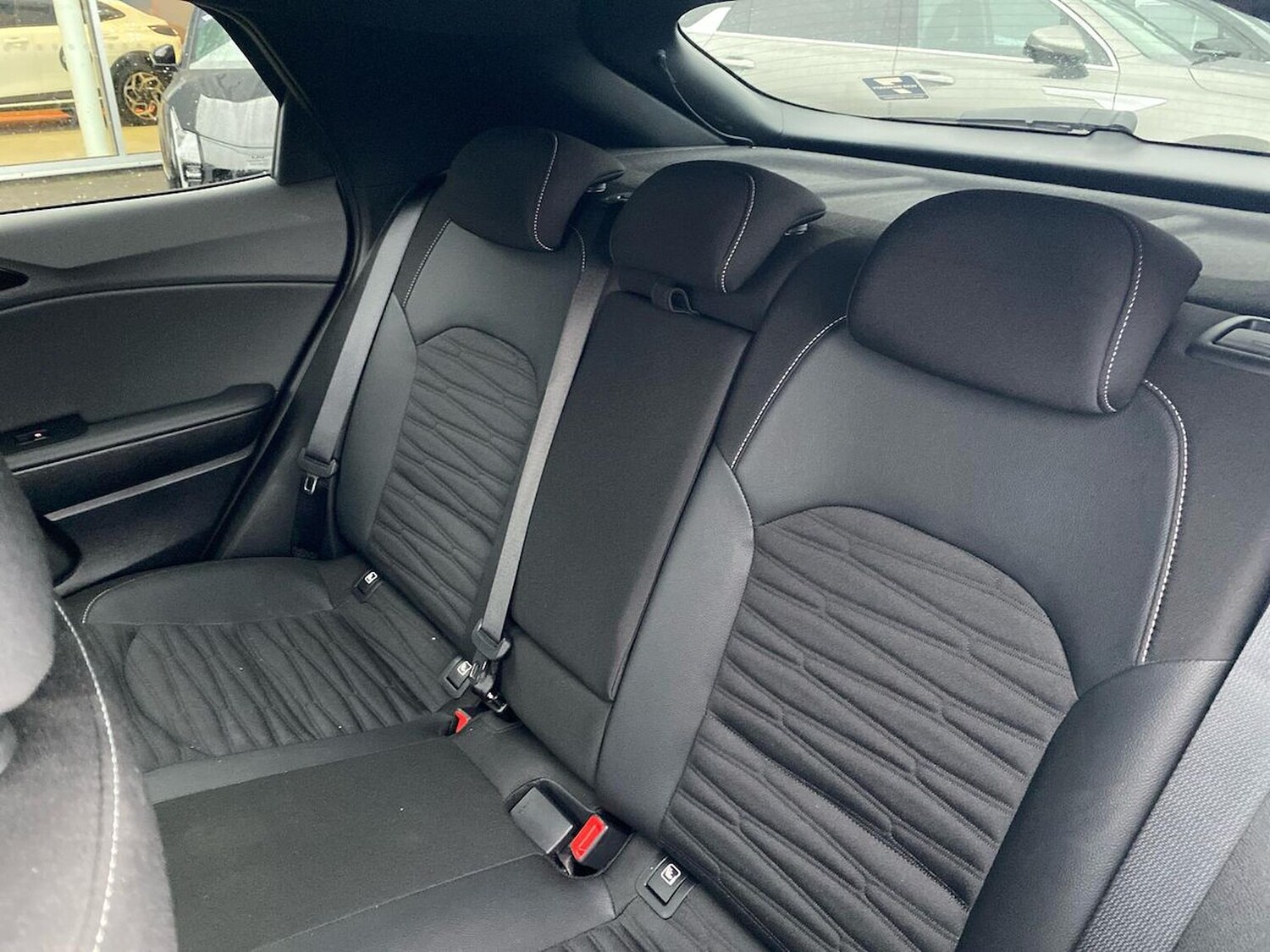 Used Kia XCeed 2025 for sale - 76830675: Photo 16