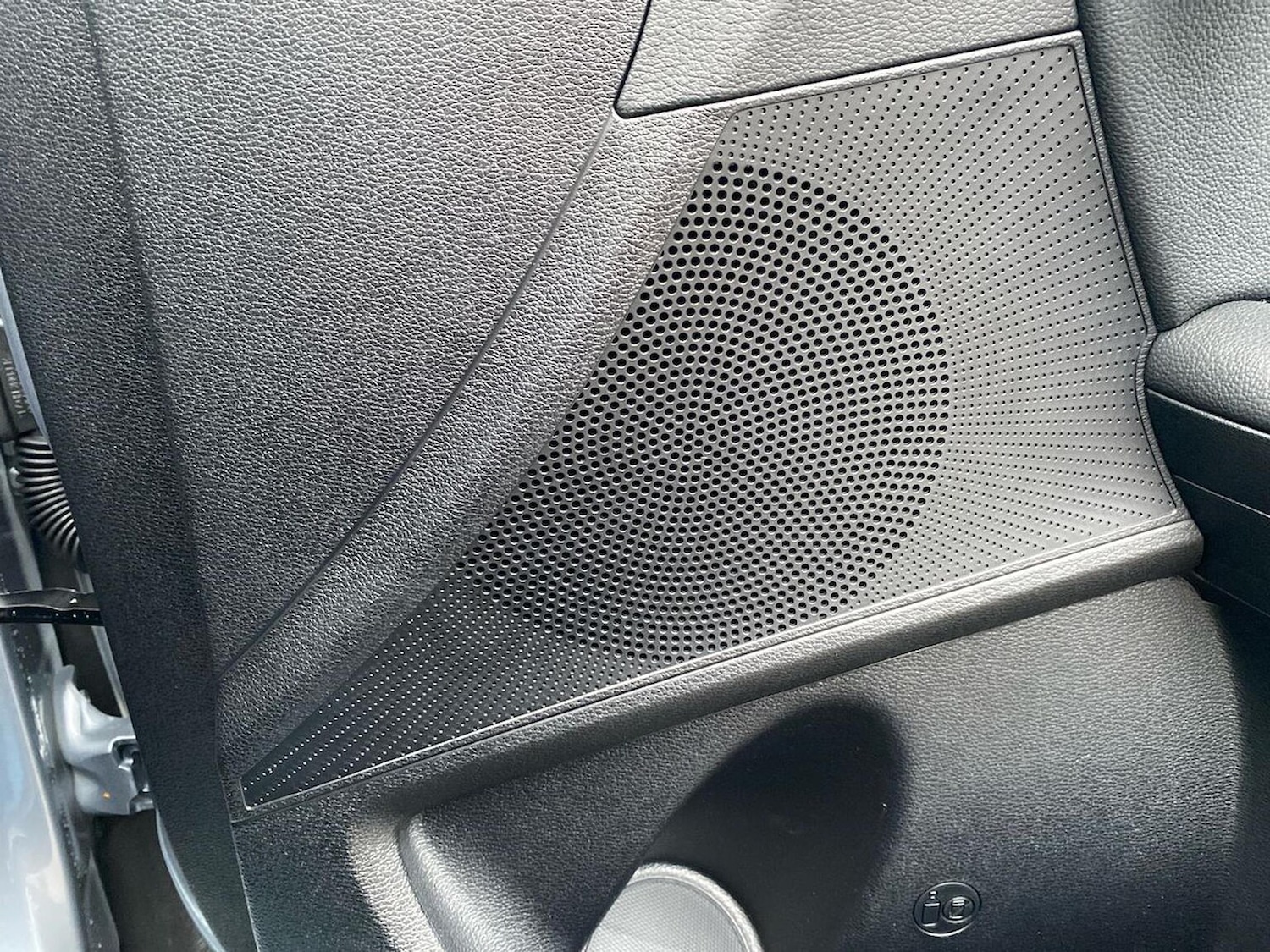 Used Kia XCeed 2025 for sale - 76830675: Photo 30