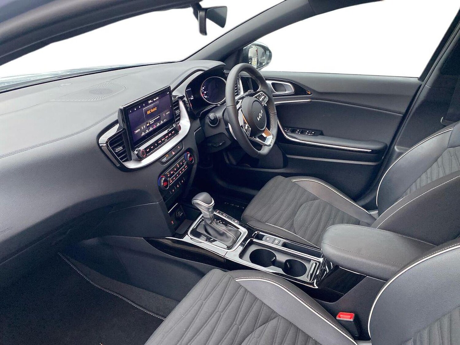 Used Kia XCeed 2025 for sale - 76830675: Photo 7