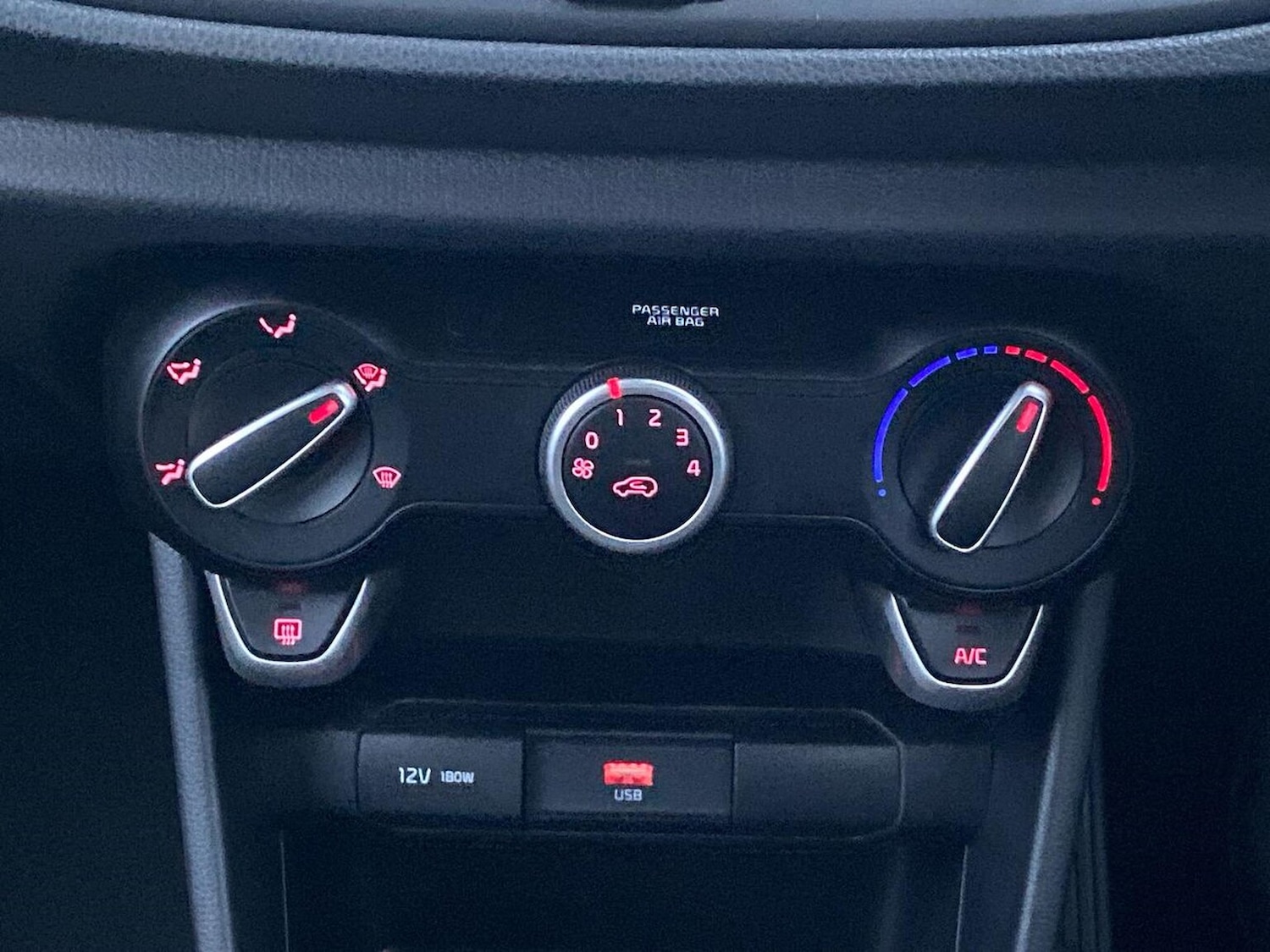 Used Kia Picanto 2023 for sale - 77085541: Photo 12