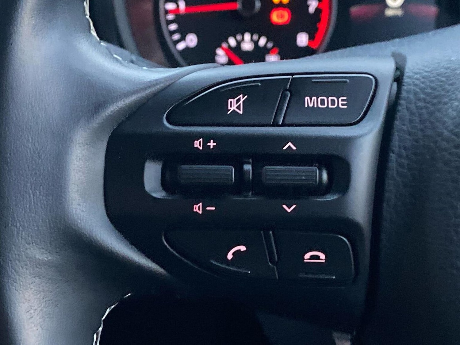 Used Kia Picanto 2023 for sale - 77085541: Photo 24