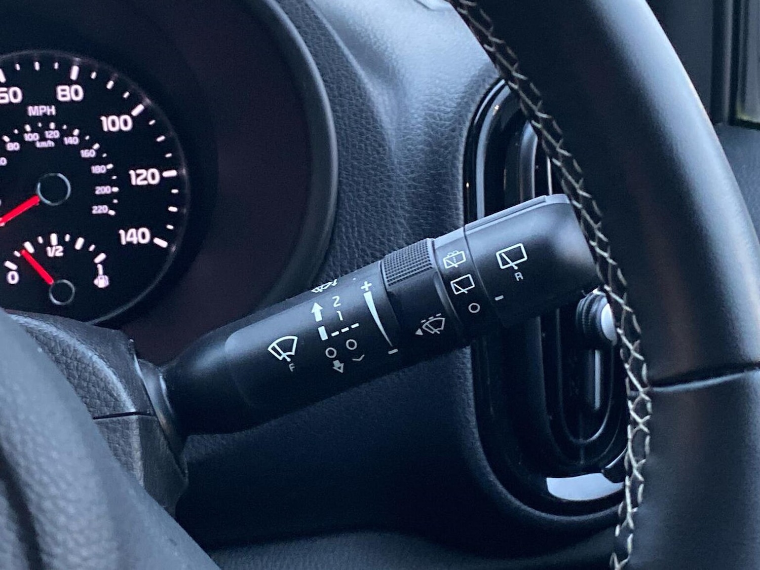 Used Kia Picanto 2023 for sale - 77085541: Photo 25