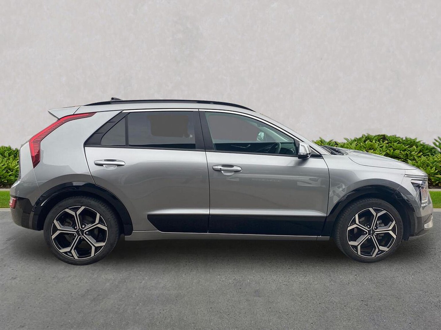 Used Kia Niro 2023 for sale - 76313840: Photo 3