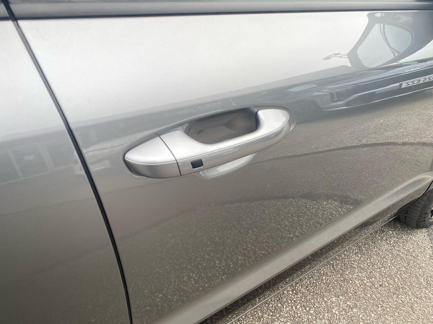 Used Kia Niro 2023 for sale - 76313840: Photo 35