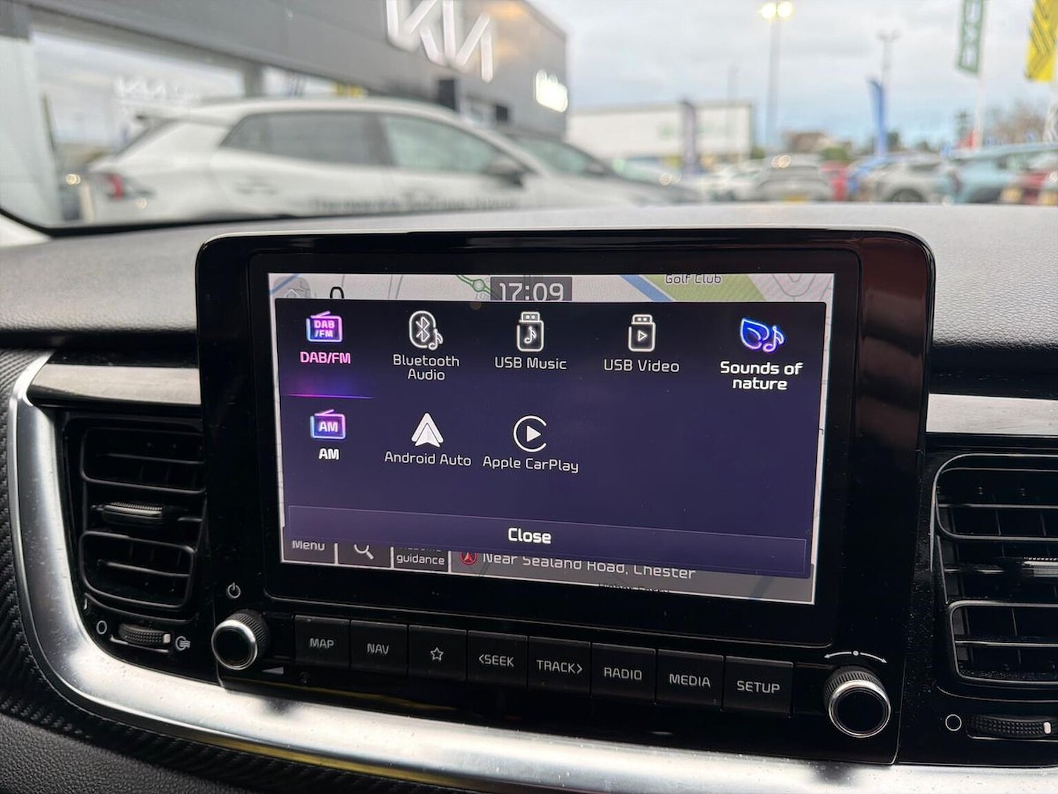 Used Kia Stonic 2024 for sale - 78195672: Photo 25