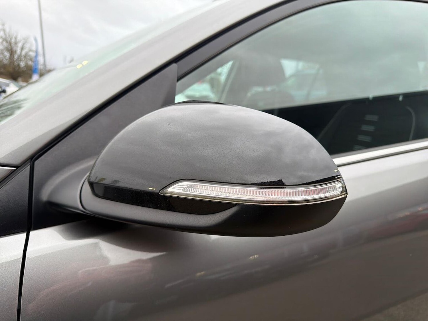 Used Kia Stonic 2024 for sale - 78195672: Photo 32