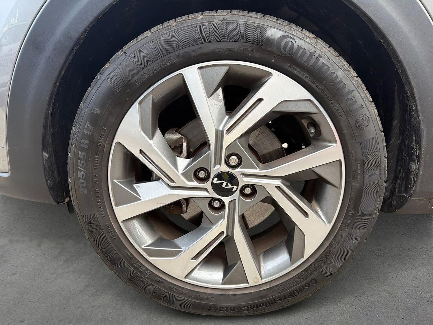 Used Kia Stonic 2024 for sale - 78195672: Photo 6