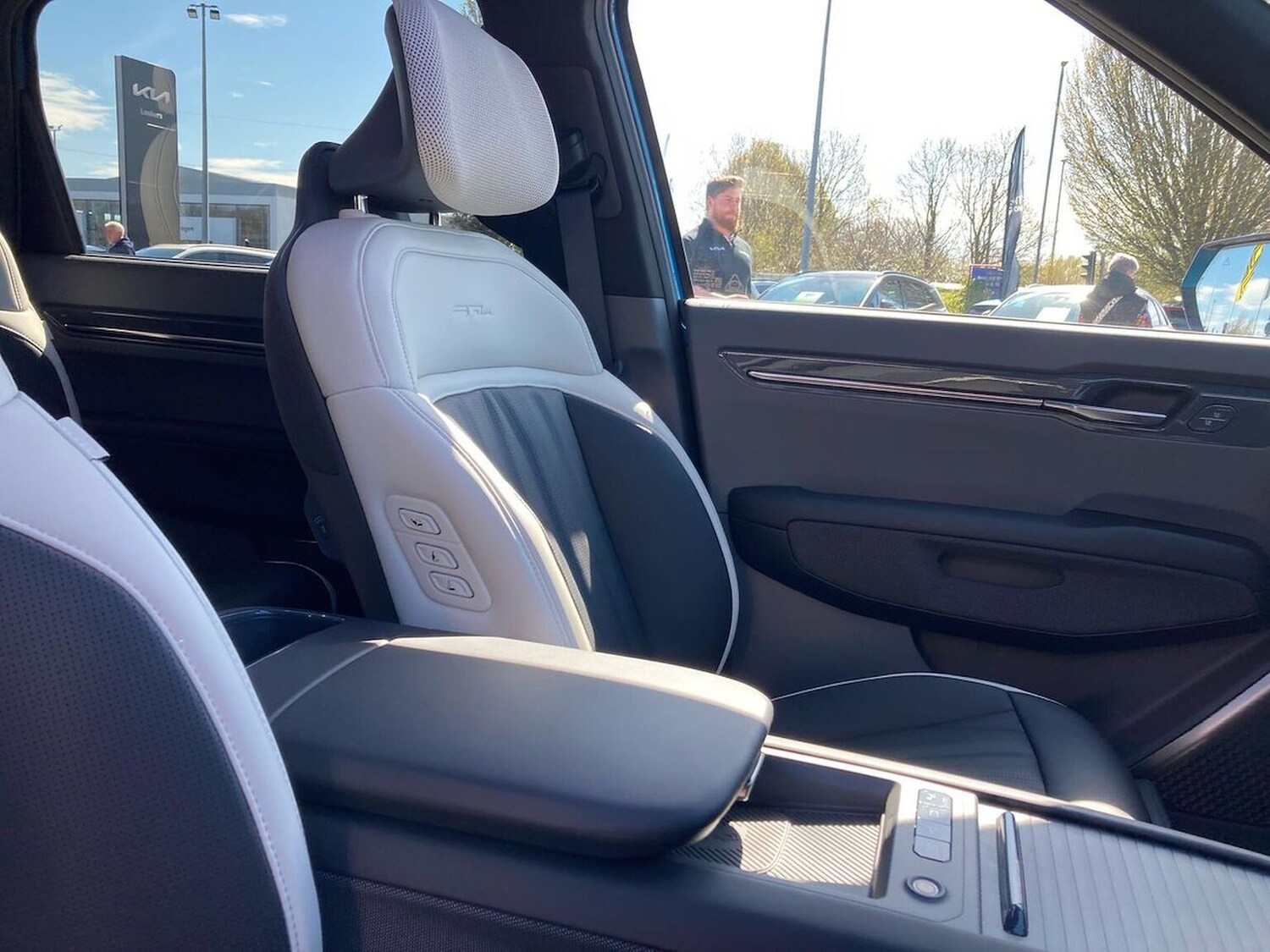 Used Kia EV9 2025 for sale - 78195757: Photo 47