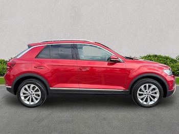 Used Volkswagen T-Roc 2022 for sale - 78470294: Photo