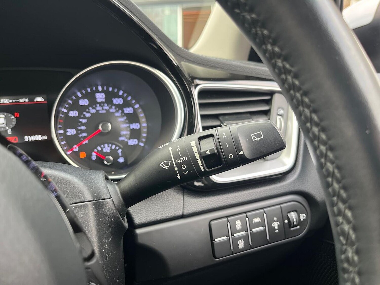 Used Kia XCeed 2021 for sale - 76506166: Photo 28