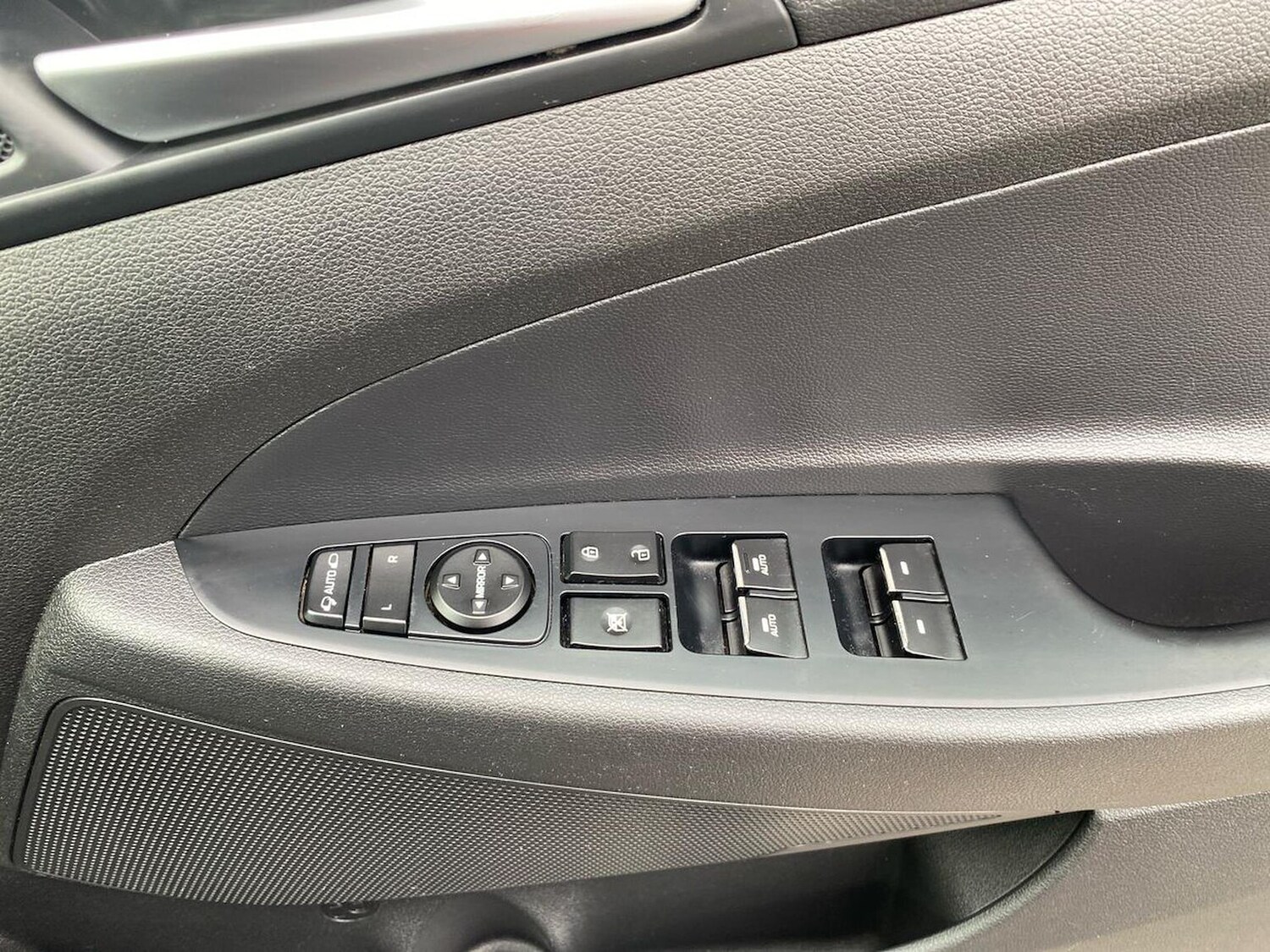 Used Hyundai TUCSON 2018 for sale - 76107094: Photo 21