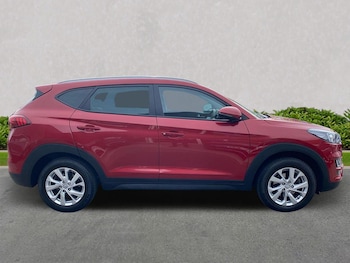 Used Hyundai TUCSON 2018 for sale - 76107094: Photo 3
