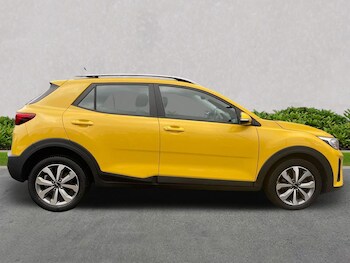 Used Kia Stonic 2022 for sale - 75957002: Photo