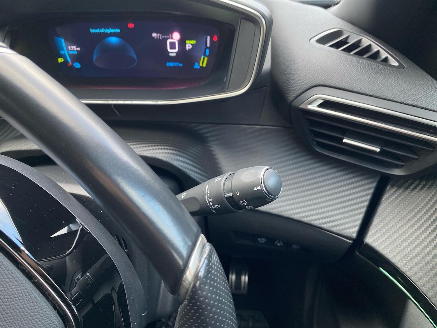 Used Peugeot 2008 2022 for sale - 77973966: Photo 23