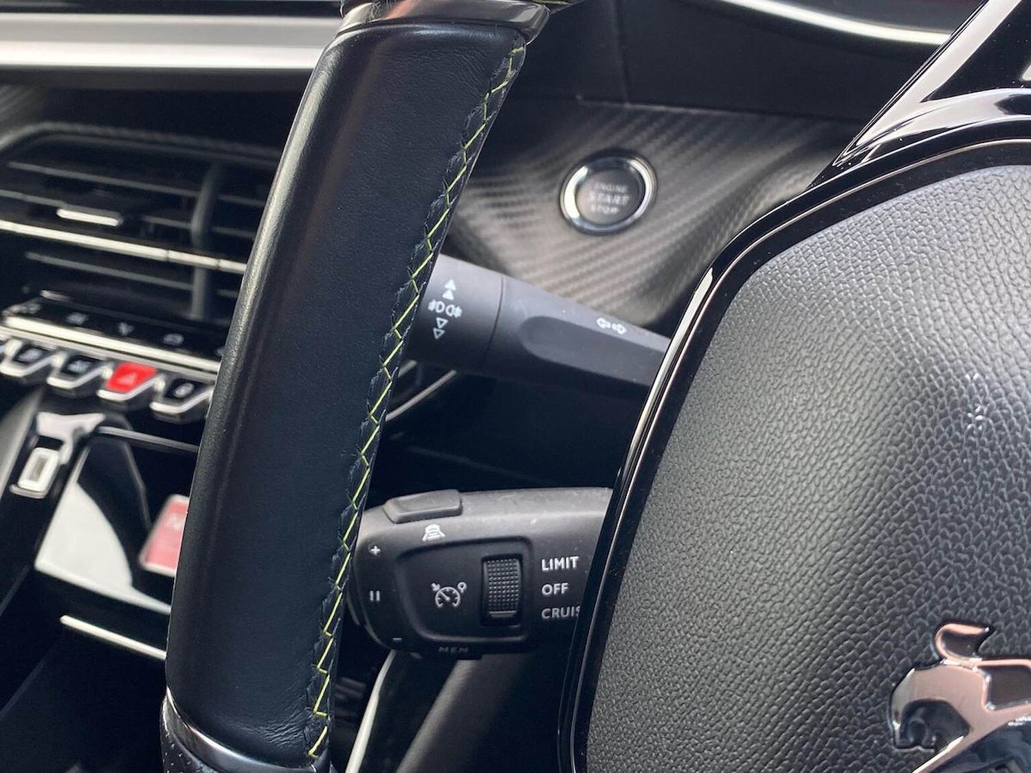 Used Peugeot 2008 2022 for sale - 77973966: Photo 24