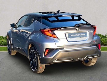 Used Toyota C-HR 2023 for sale - 78614862: Photo