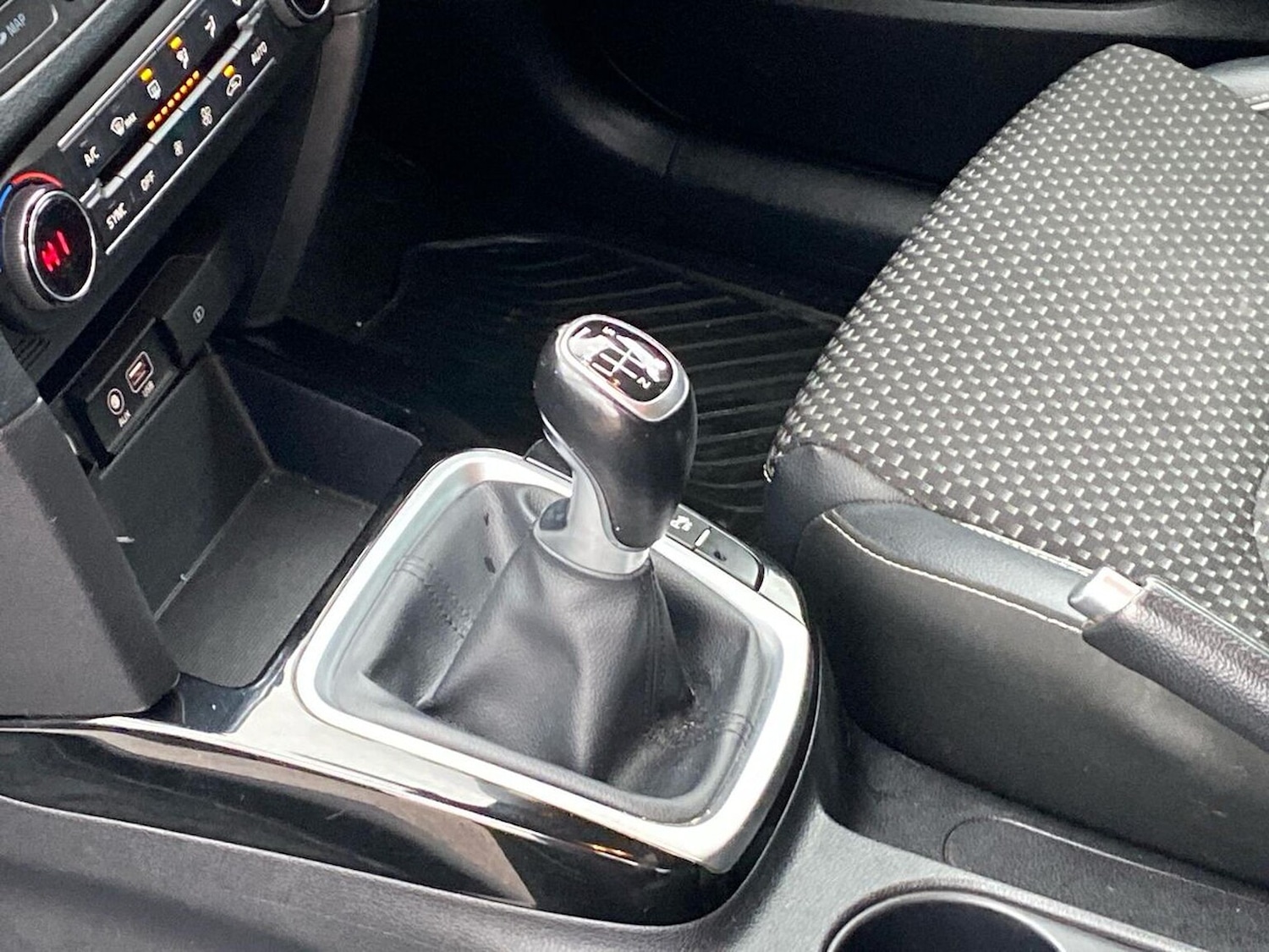 Used Kia Ceed 2018 for sale - 77603731: Photo 13