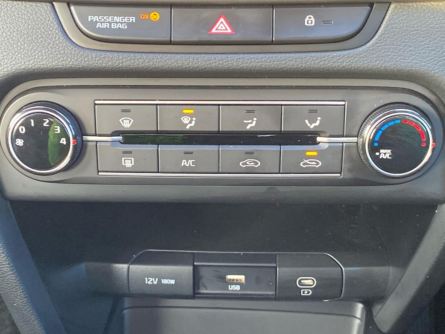 Used Kia Ceed 2025 for sale - 76831984: Photo 12