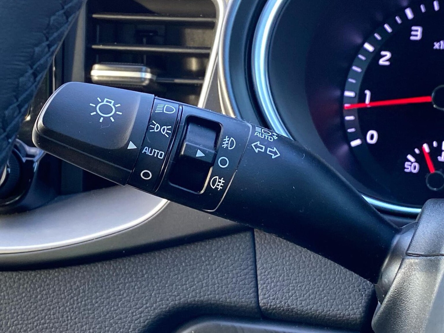 Used Kia Ceed 2025 for sale - 76831984: Photo 28