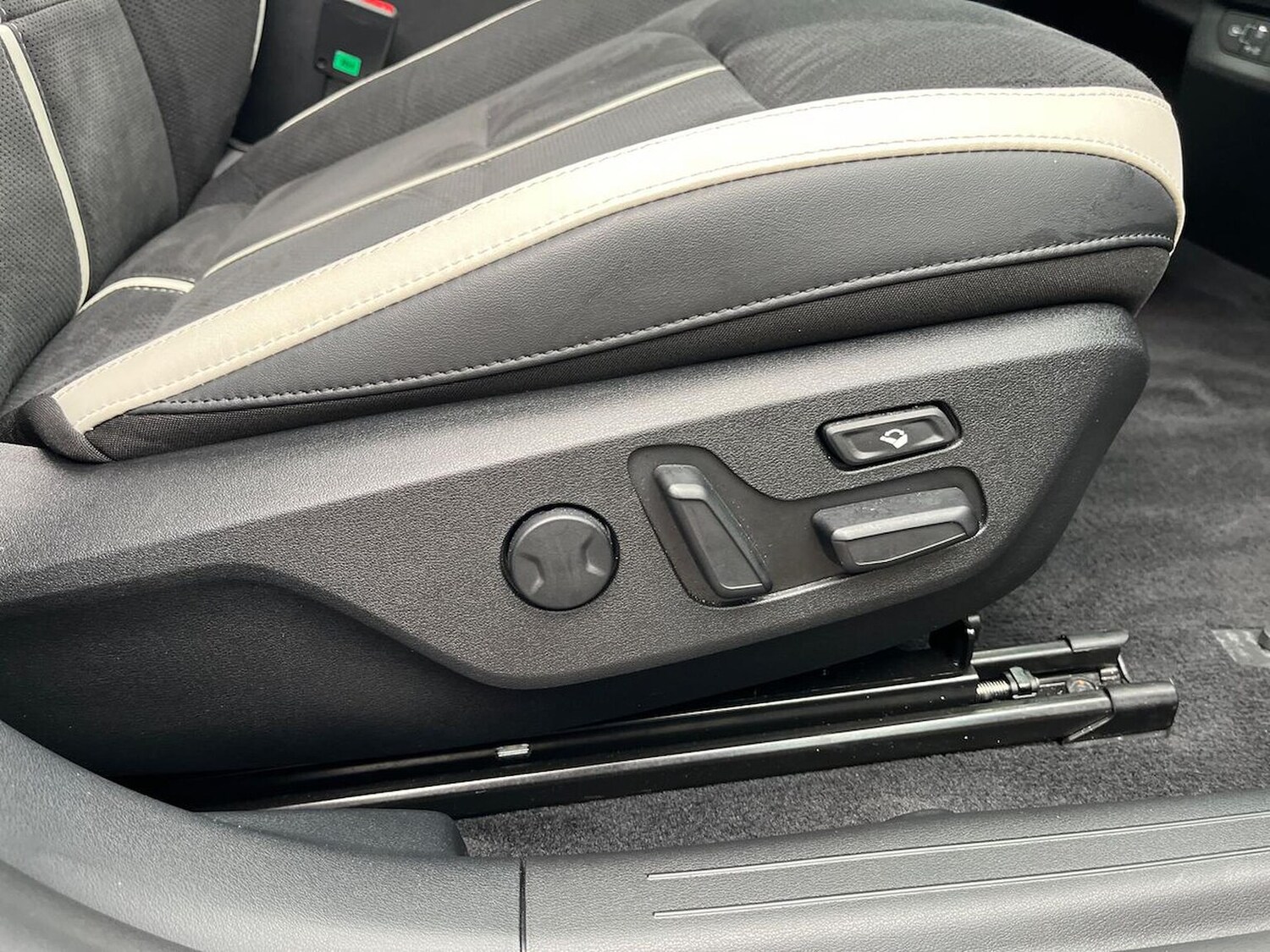 Used Kia EV6 2025 for sale - 76273440: Photo 31