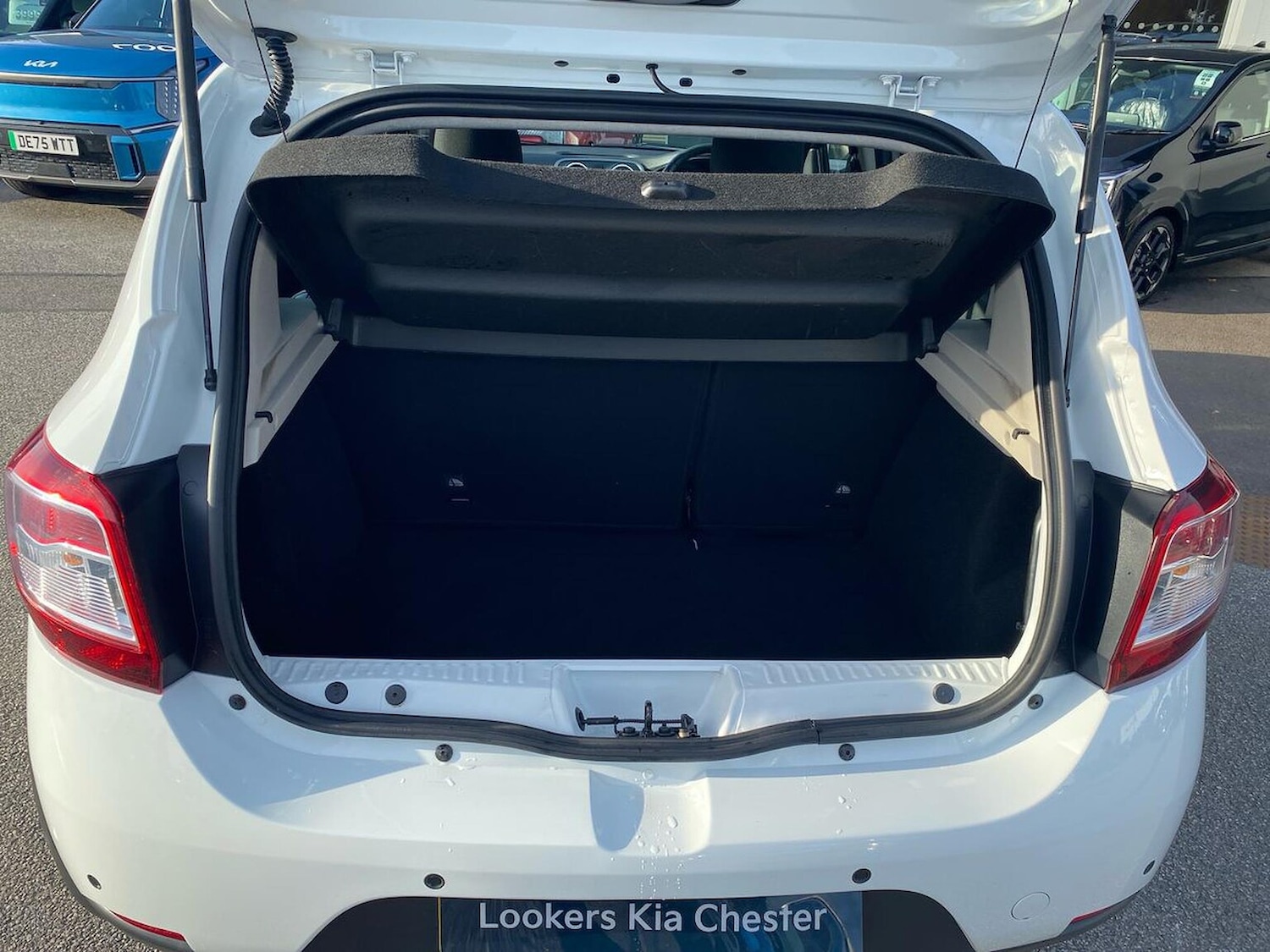 Used Dacia Sandero Stepway 2015 for sale - 76436552: Photo 17