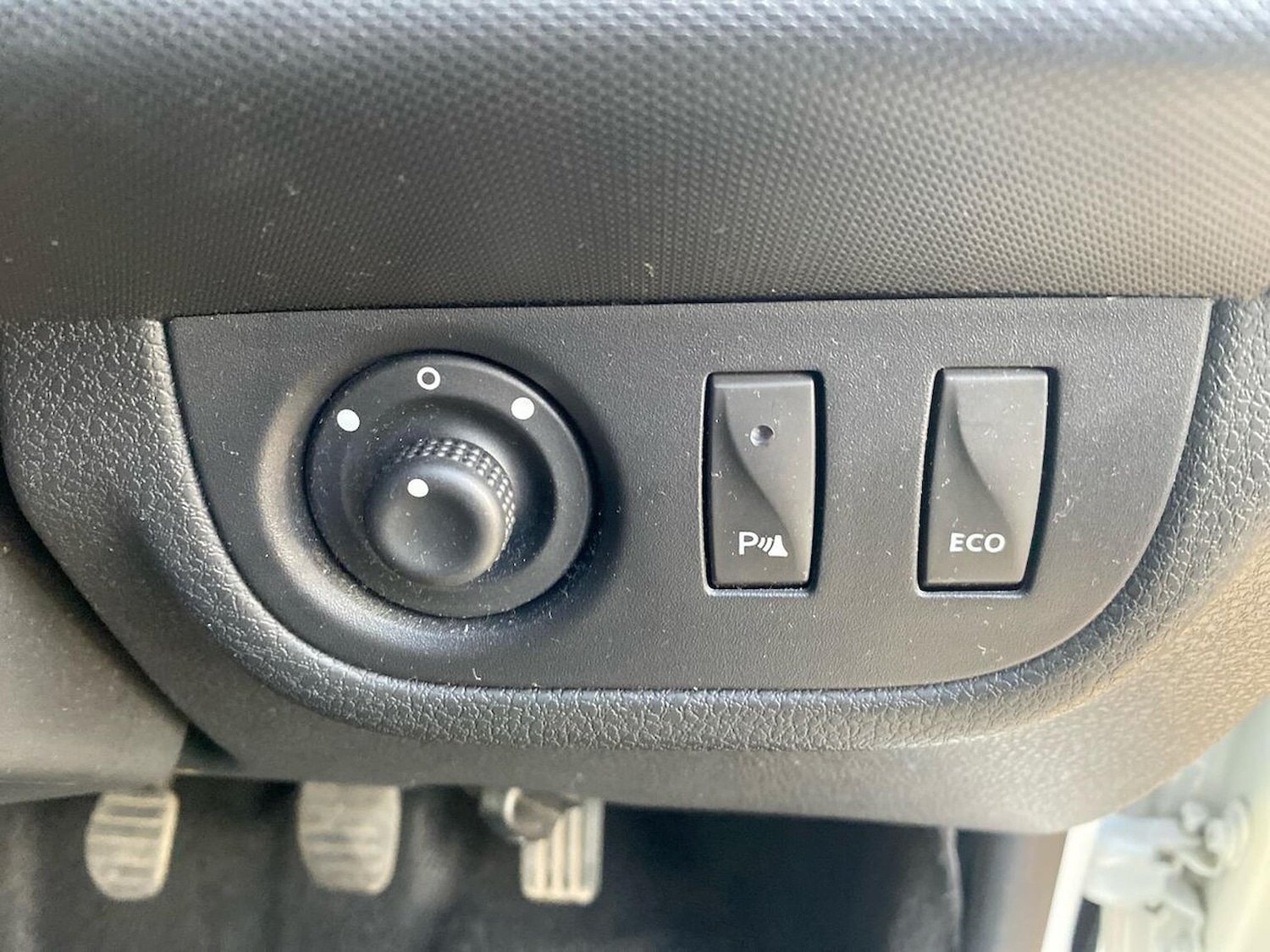 Used Dacia Sandero Stepway 2015 for sale - 76436552: Photo 26