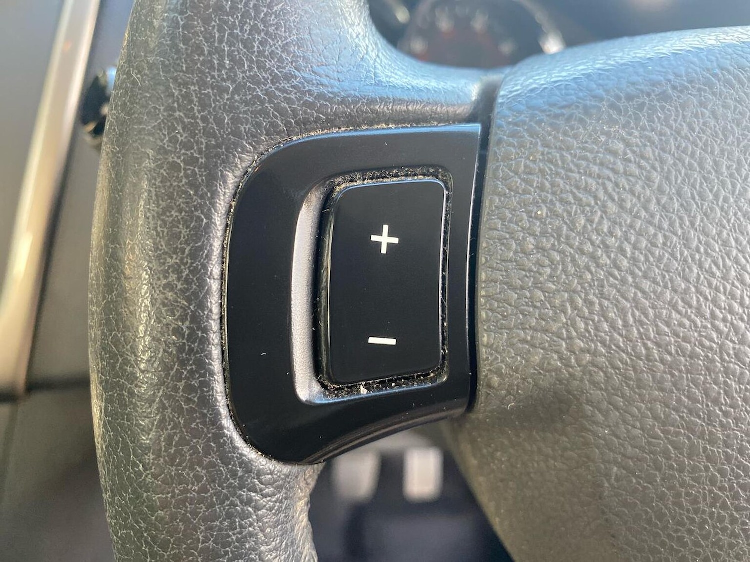 Used Dacia Sandero Stepway 2015 for sale - 76436552: Photo 28