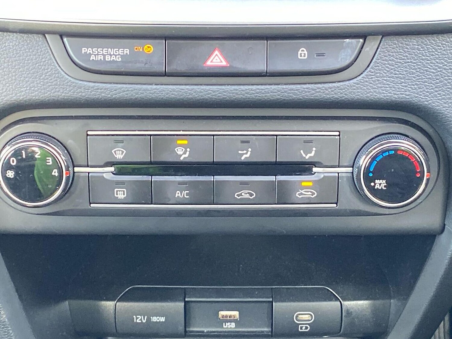 Used Kia Ceed 2025 for sale - 76831988: Photo 13