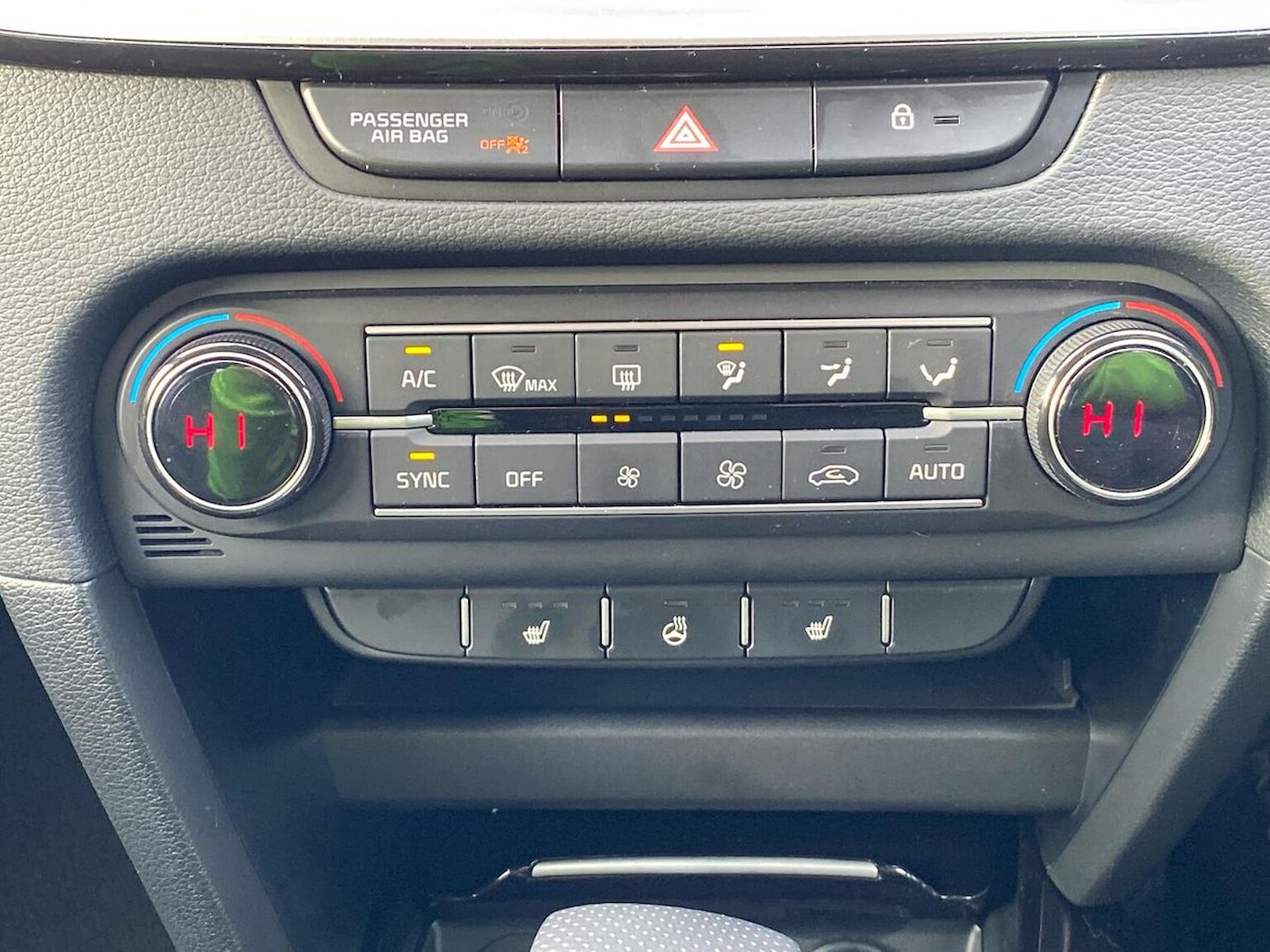 Used Kia XCeed 2025 for sale - 76831983: Photo 12