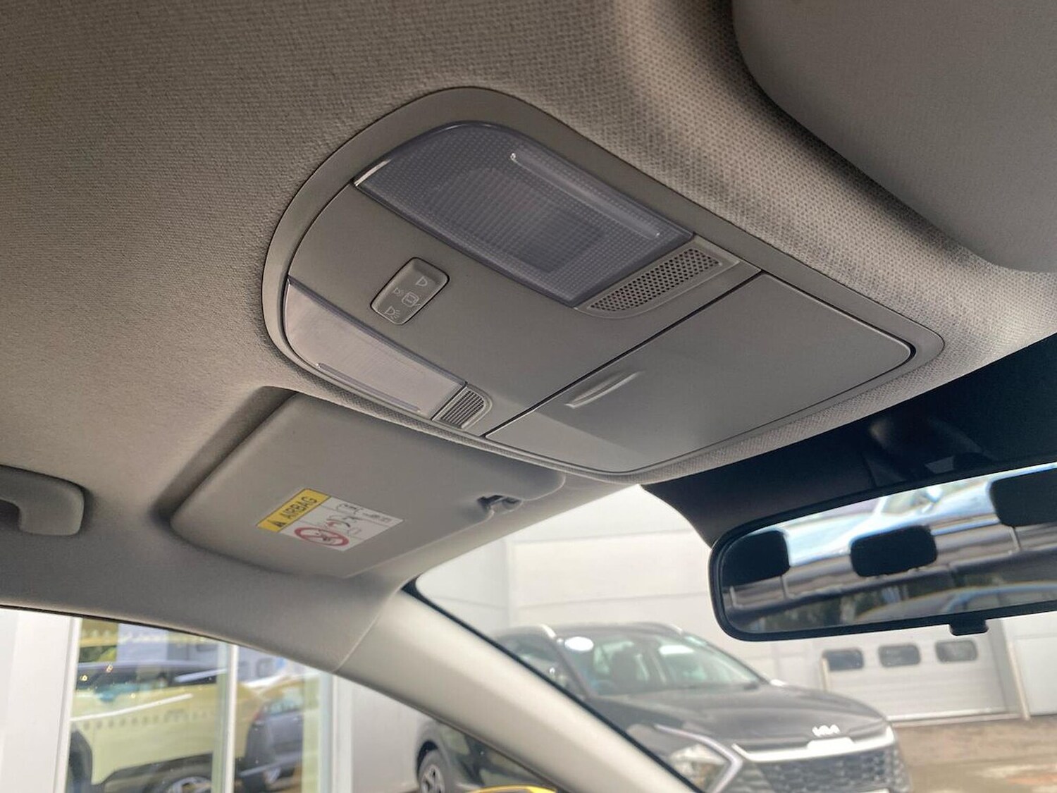 Used Kia Stonic 2022 for sale - 77822120: Photo 14