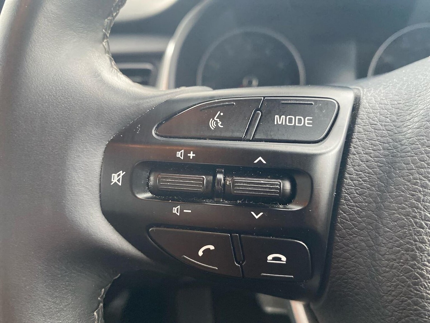 Used Kia Stonic 2022 for sale - 77822120: Photo 24