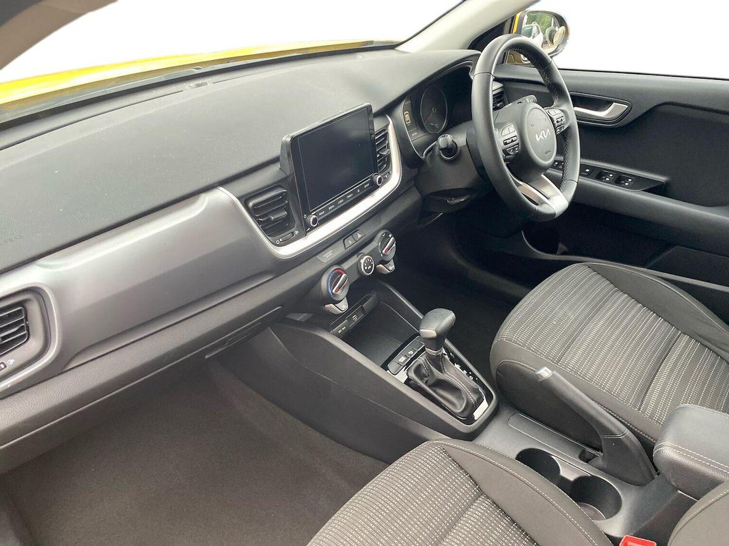 Used Kia Stonic 2022 for sale - 77822120: Photo 7