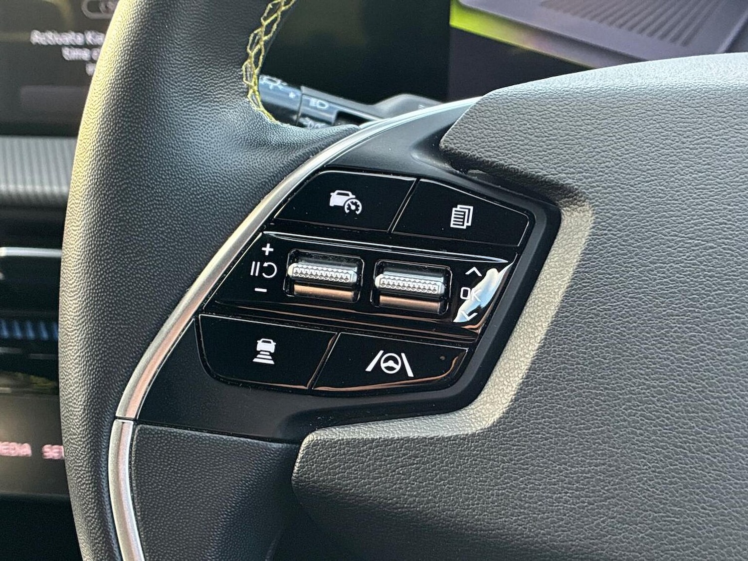 Used Kia EV6 2023 for sale - 77616739: Photo 24