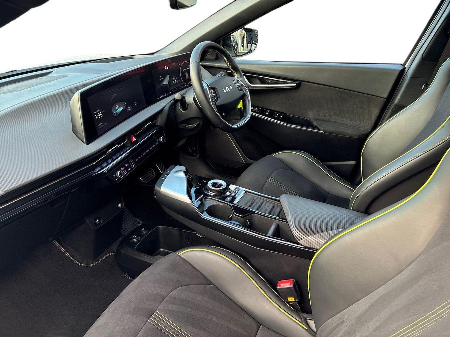 Used Kia EV6 2023 for sale - 77616739: Photo 6