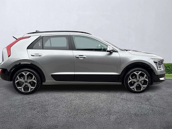 Used Kia Niro 2025 for sale - 79301930: Photo