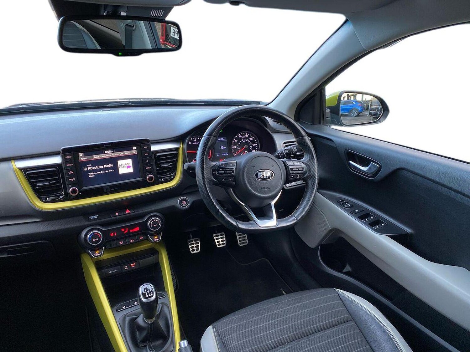 Used Kia Stonic 2018 for sale - 78195724: Photo 15