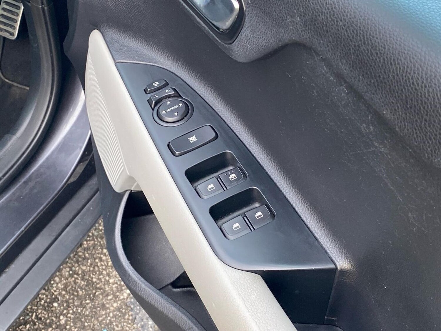 Used Kia Stonic 2018 for sale - 78195724: Photo 21