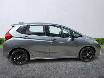 Used Honda Jazz 2018 for sale - 78926207: Photo