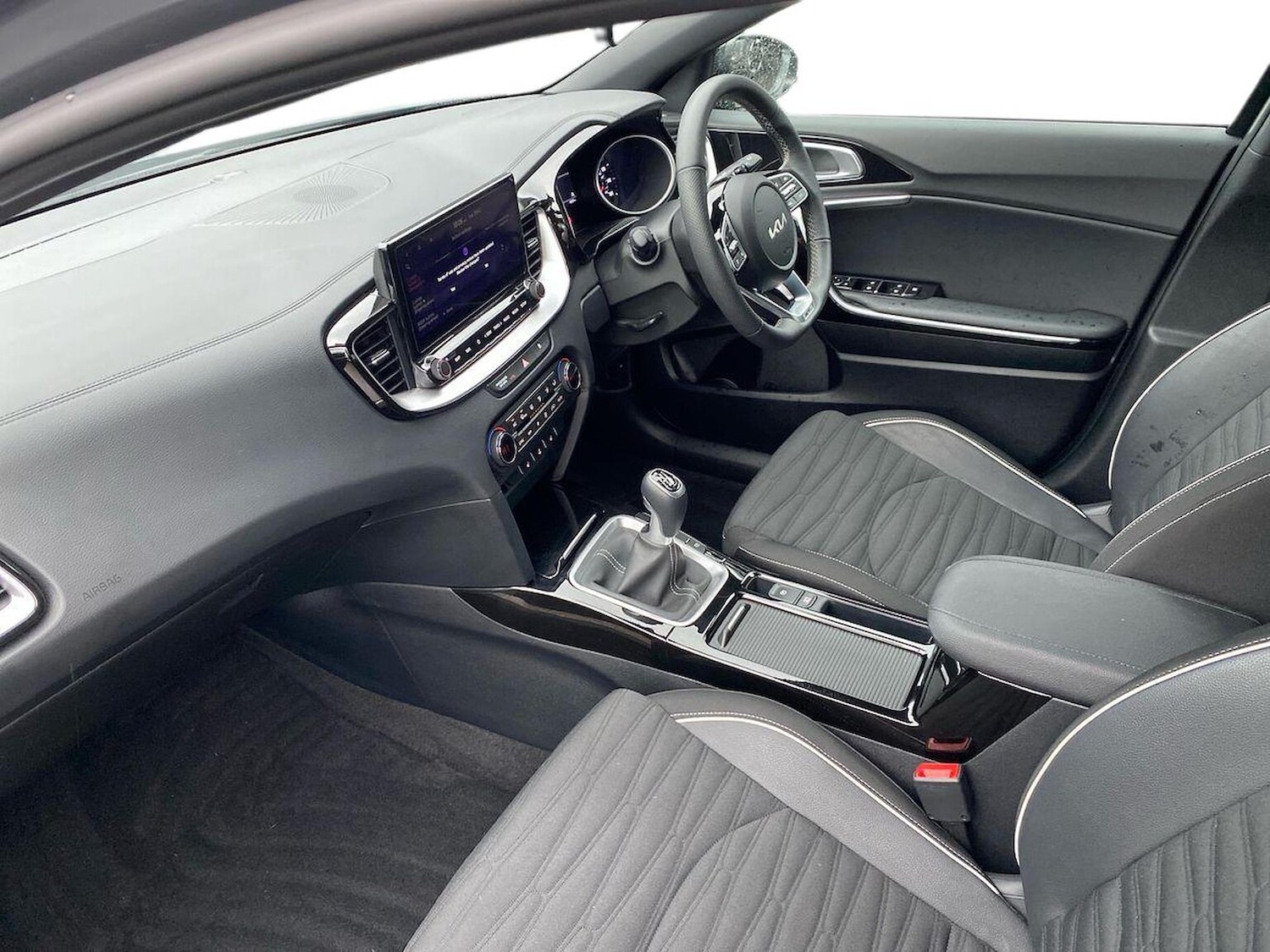 Used Kia XCeed 2025 for sale - 76892166: Photo 7