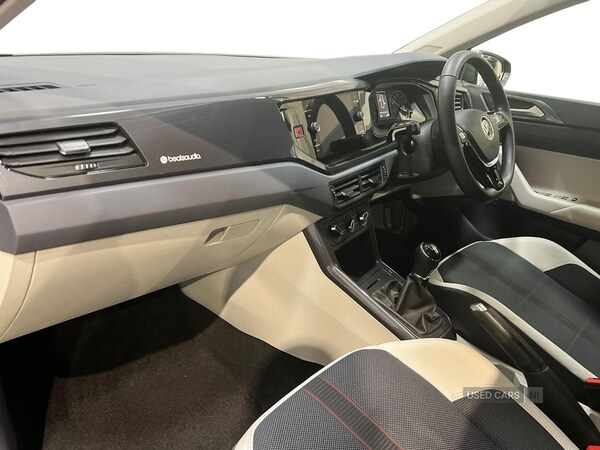 Used Volkswagen Polo 2021 for sale - 76240677: Photo 2