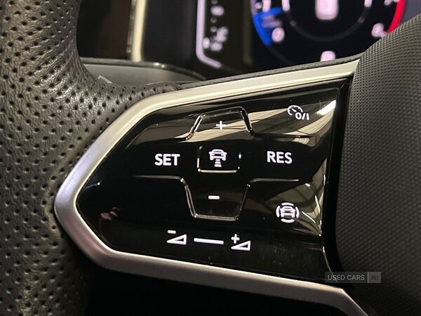 Used Volkswagen T-Roc 2023 for sale - 77456817: Photo 17