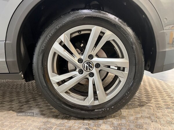 Used Volkswagen T-Roc 2023 for sale - 77456817: Photo 25