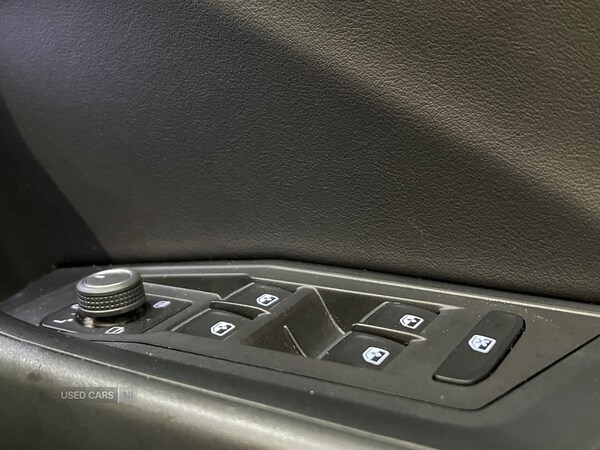 Used Volkswagen T-Roc 2023 for sale - 77456817: Photo 29