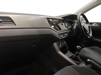 Used Volkswagen Polo 2018 for sale - 78637326: Photo