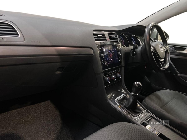 Used Volkswagen Golf 2019 for sale - 77551048: Photo 2