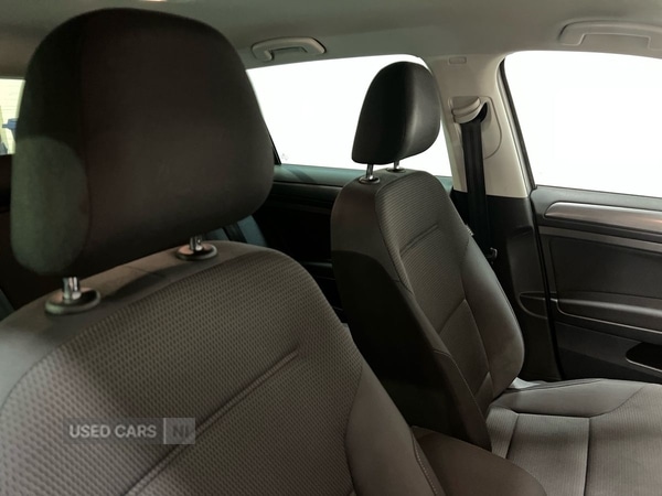 Used Volkswagen Golf 2019 for sale - 77551048: Photo 31